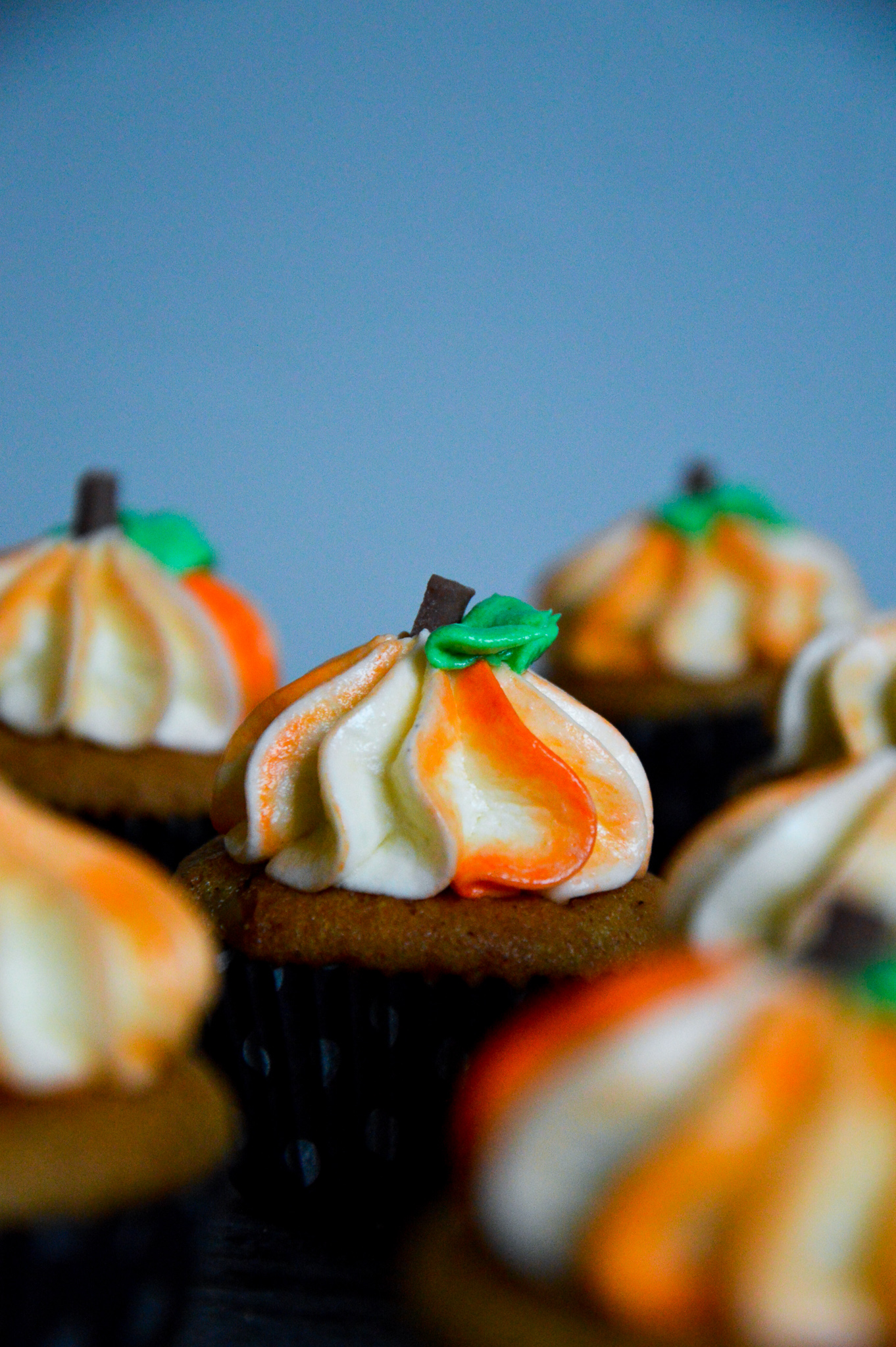 Krydrede Halloween mini cupcakes